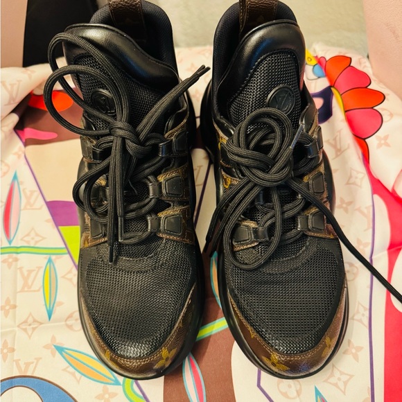 Louis Vuitton Black and Brown Sneakers LV Archlight Sneaker - Picture 10 of 10
